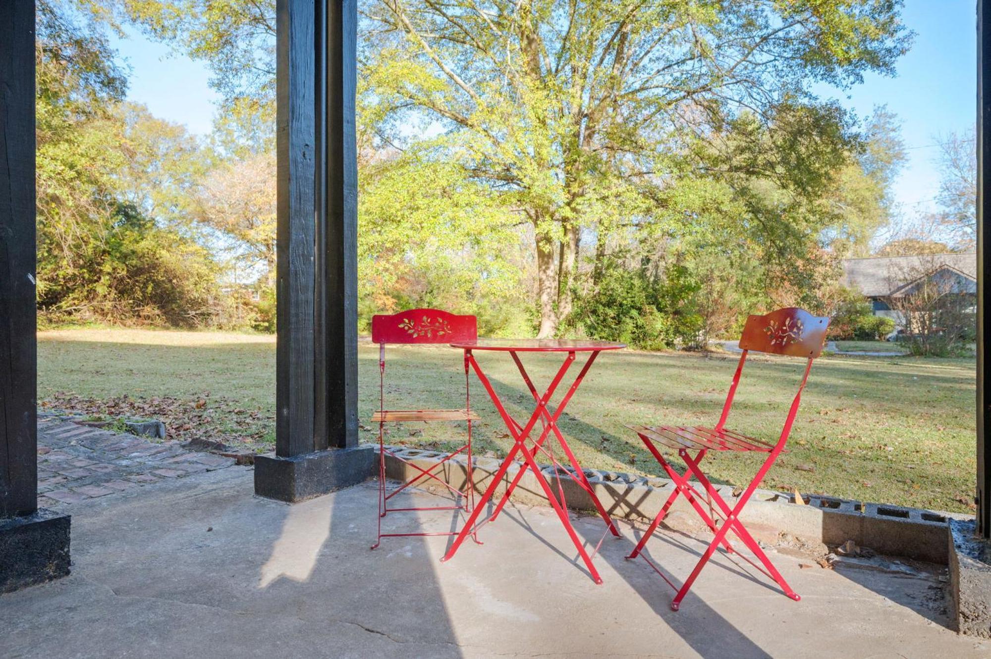 Quiet & Quaint Apartment, 5 Mins To Airport And 15 Mins To Downtown Atlanta Exterior foto